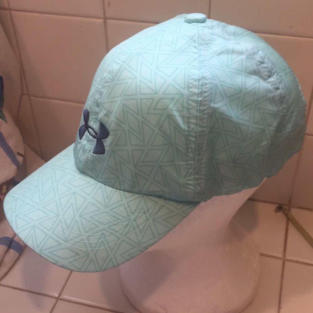 Under Armour Youth hat new